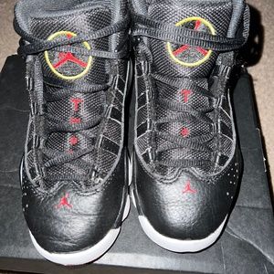 Jordan six rings (preschool; 13c)